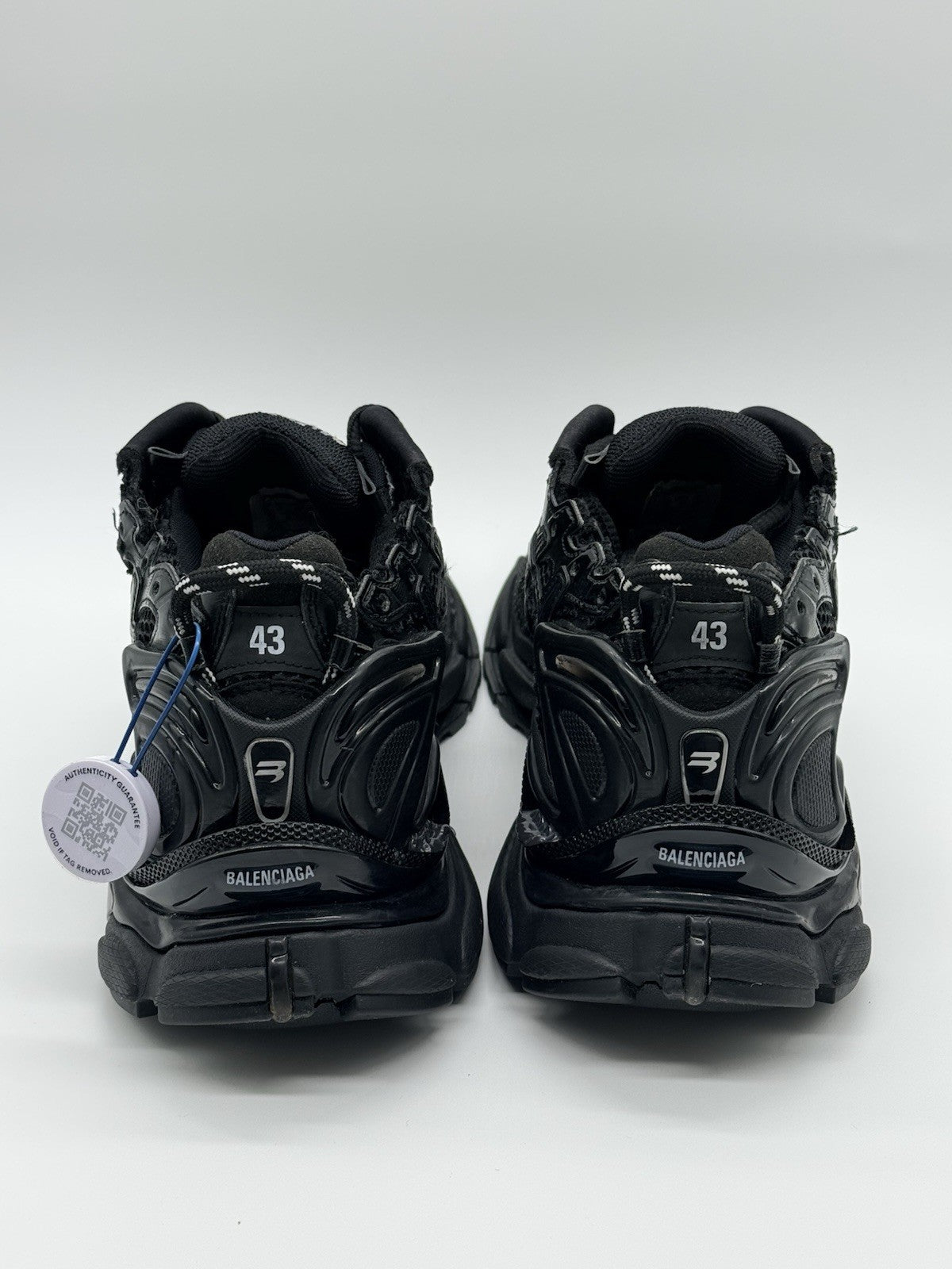 BRAND NEW Size 10 - Balenciaga Runner Sneaker Black