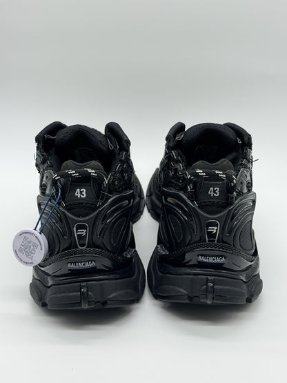 BRAND NEW Size 10 - Balenciaga Runner Sneaker Black
