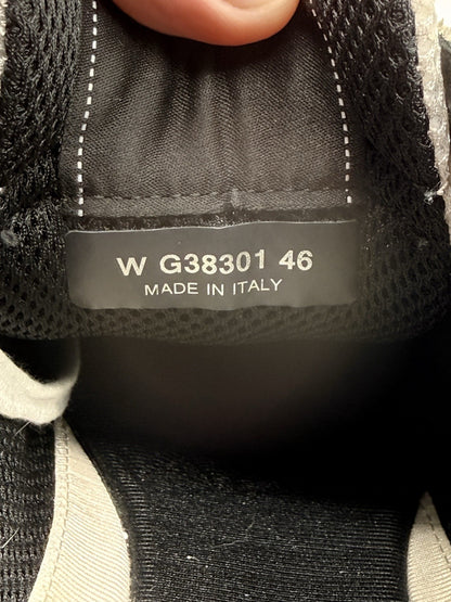 Size 13 - Chanel CC Logo Sneaker White Black