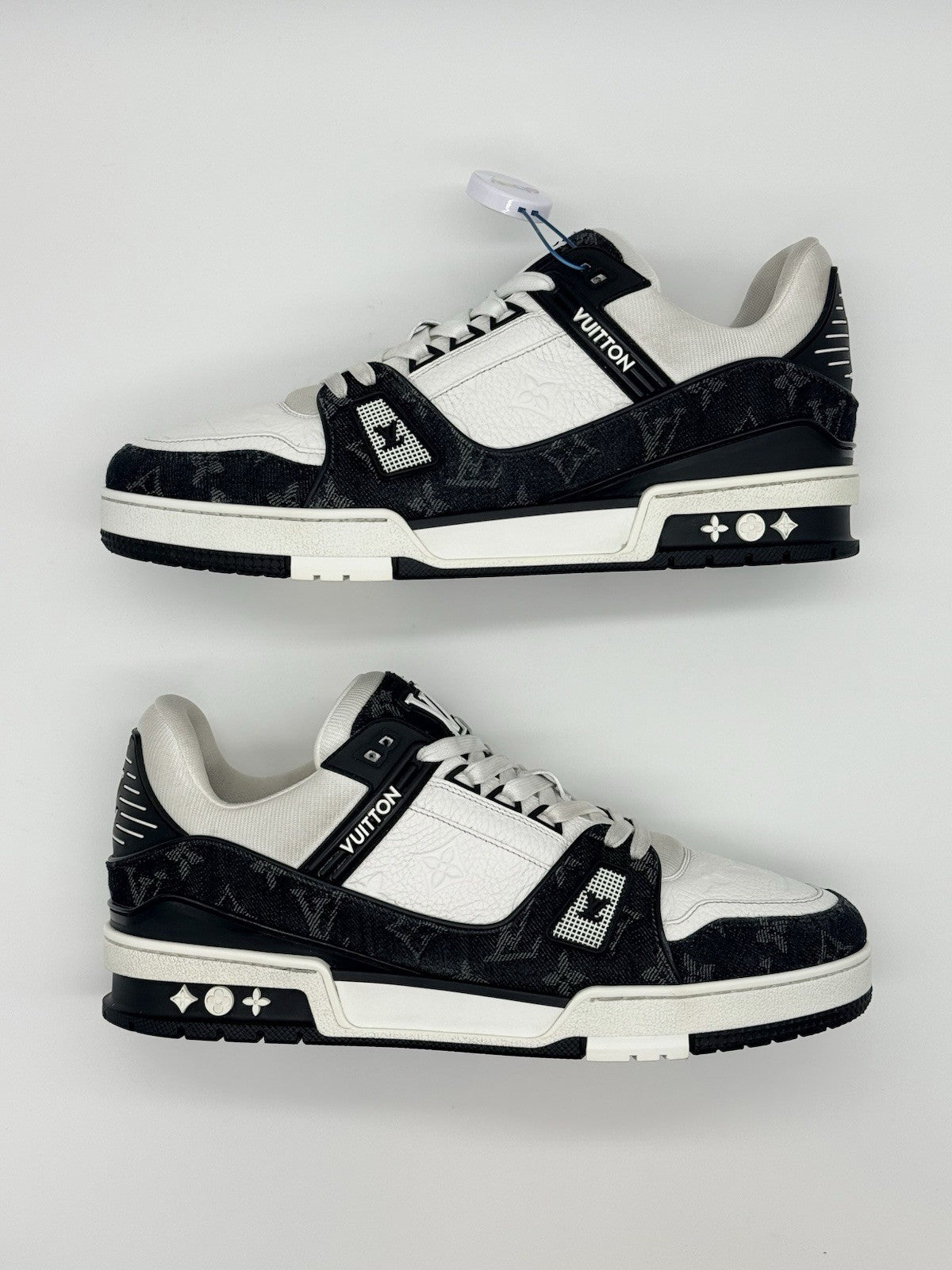 Size 9.5 - Louis Vuitton Trainer Low Black