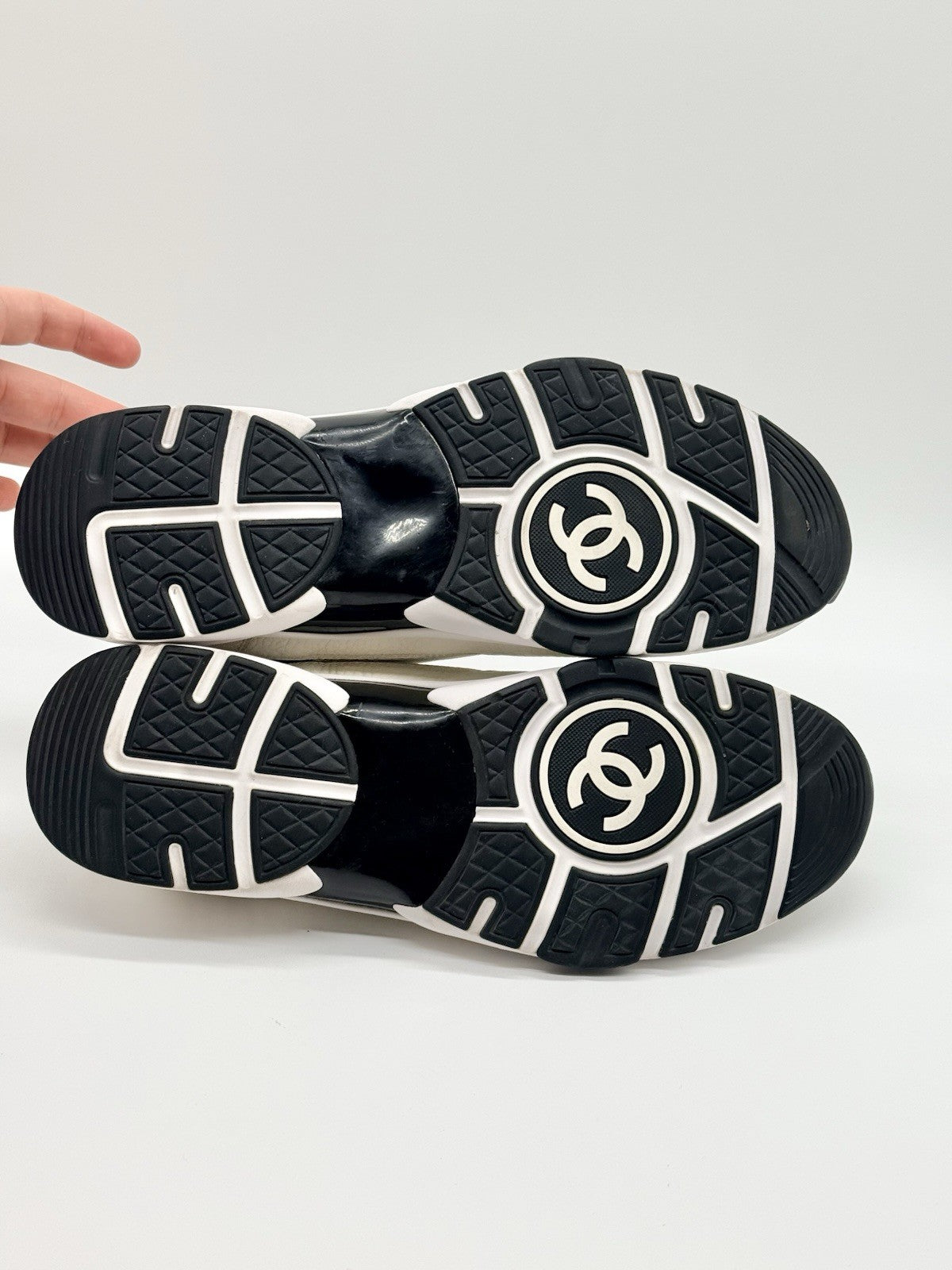 Size 13 - Chanel CC Logo Sneaker White Black
