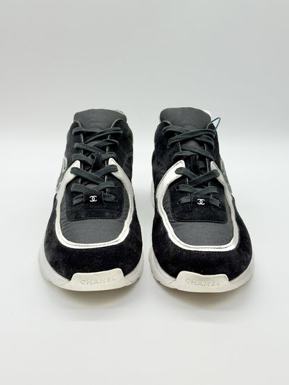 Size 45EU/12US - Chanel CC Logo White Black Nylon/Seude Sneakers
