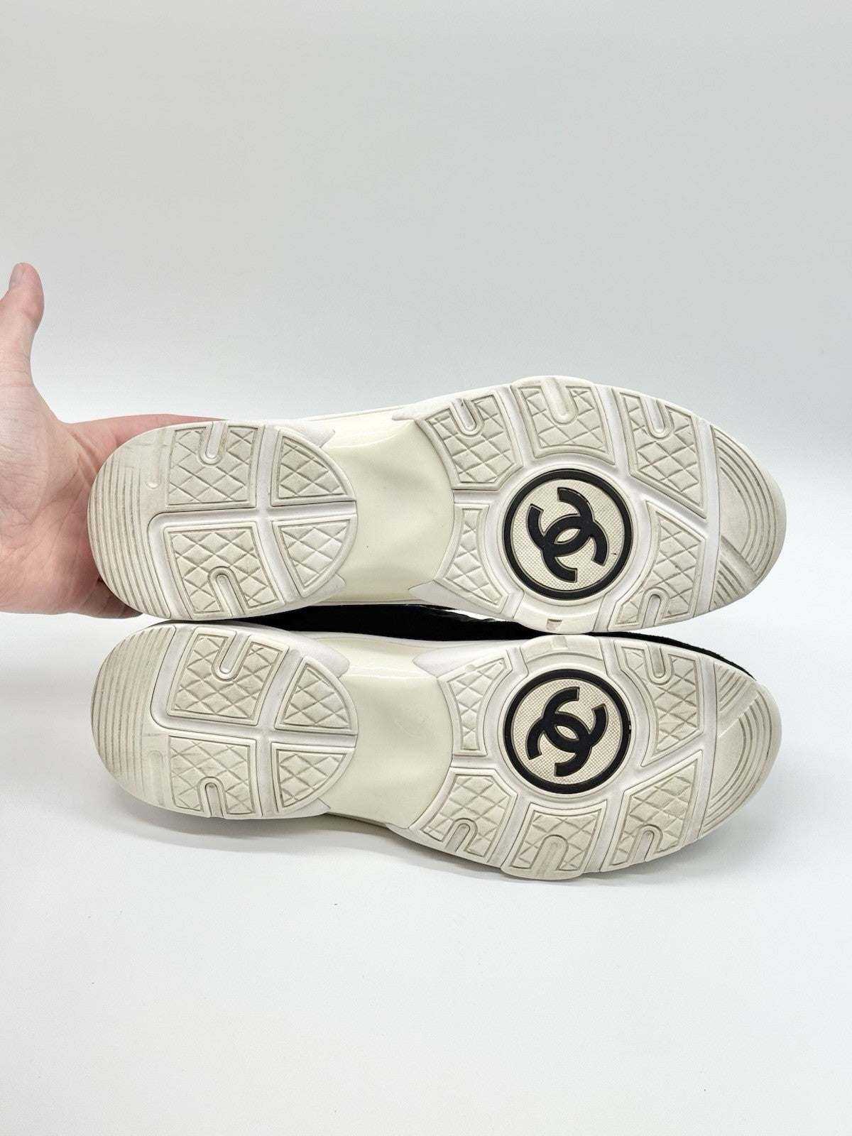 Size 45EU/12US - Chanel CC Logo White Black Nylon/Seude Sneakers