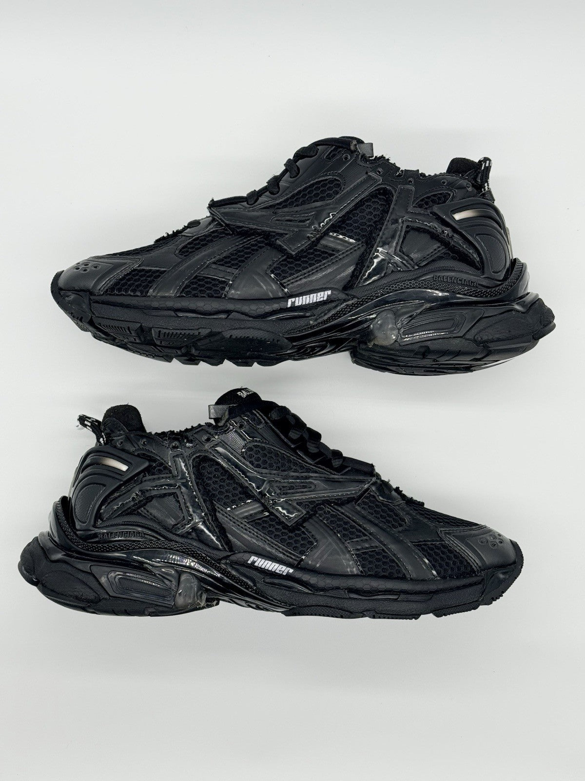 Size 8 - Balenciaga Runner Sneaker Black