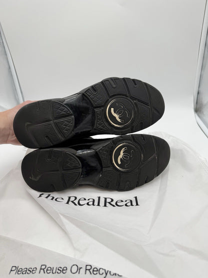 Size 7.5 - Chanel Sneaker Black Men