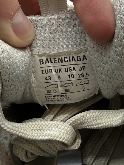 Size 10 - Balenciaga 3XL Sneaker Worn-Out - Light Beige