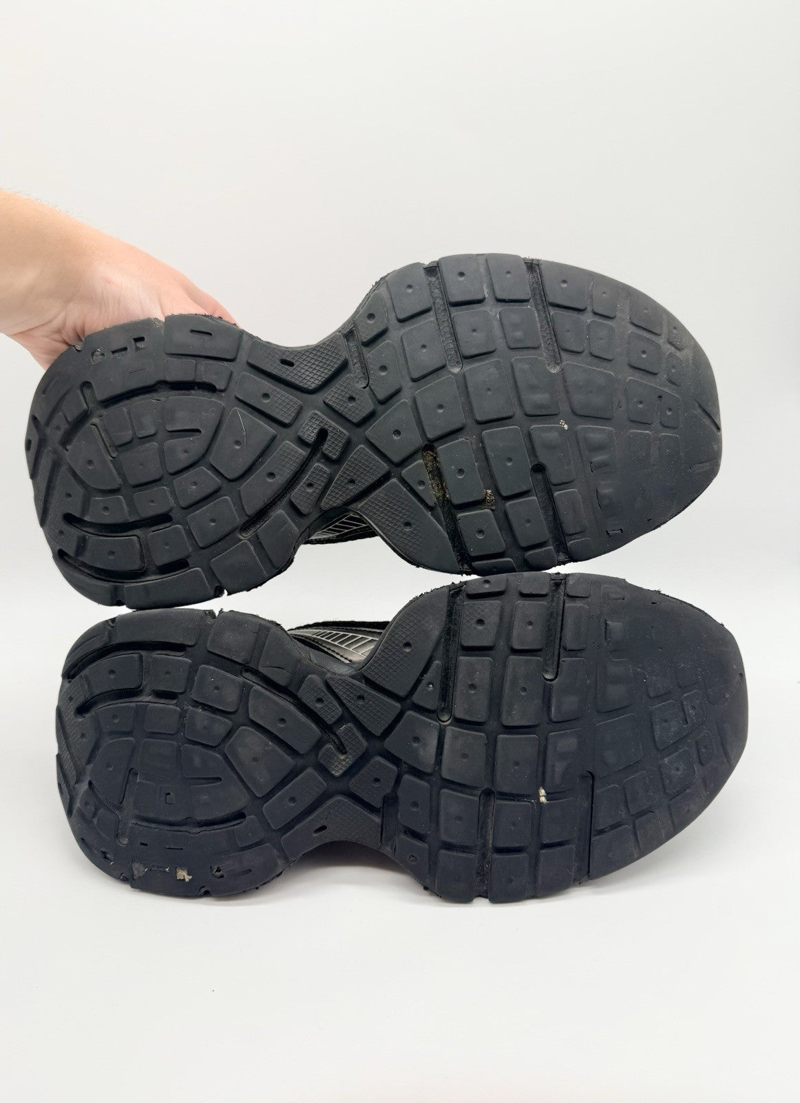 Size 9 - Balenciaga 3XL Sneaker Worn-Out - Black