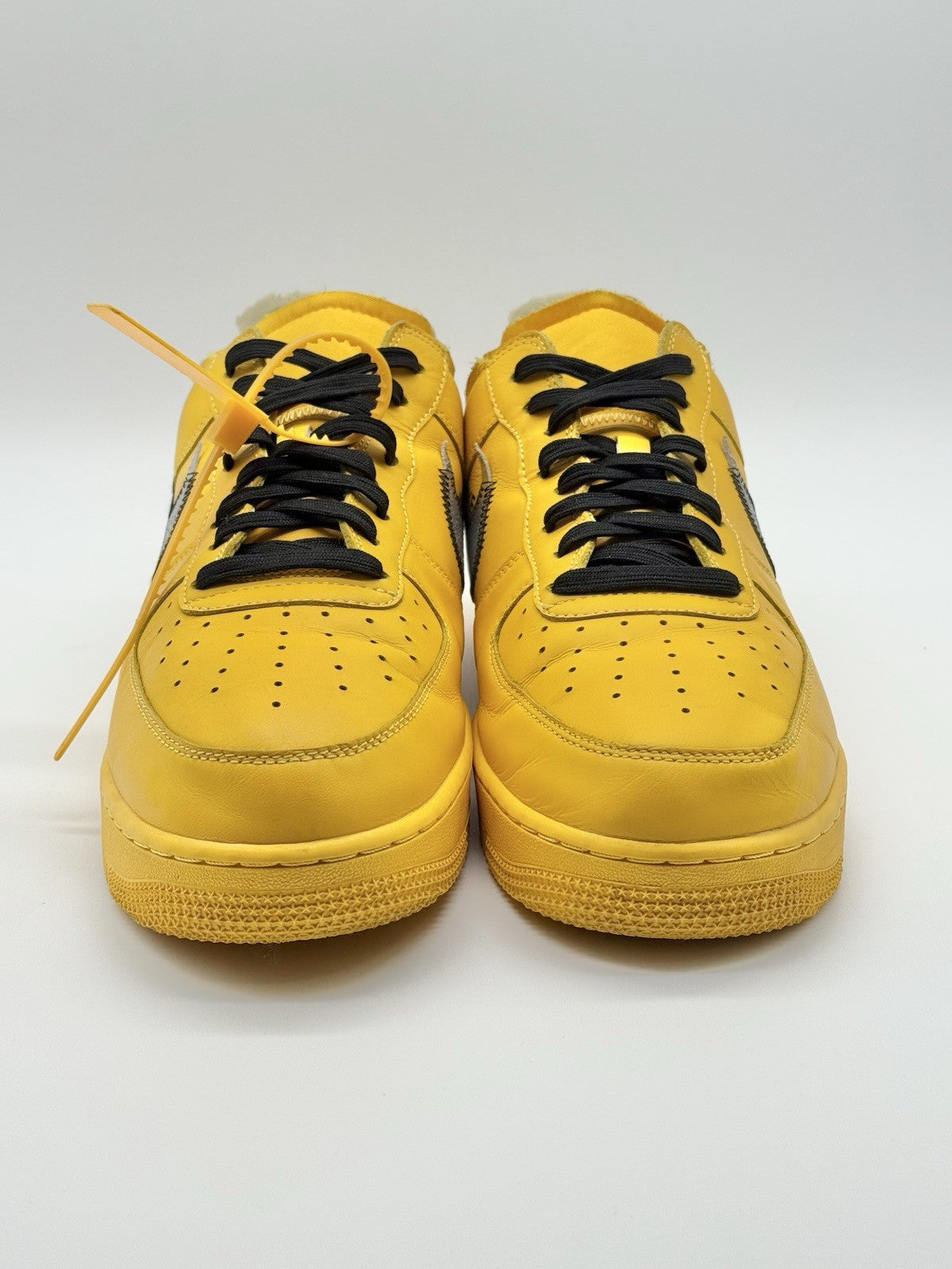 Size 13 - Nike Air Force 1 Low OFF-WHITE University Gold Lemonade