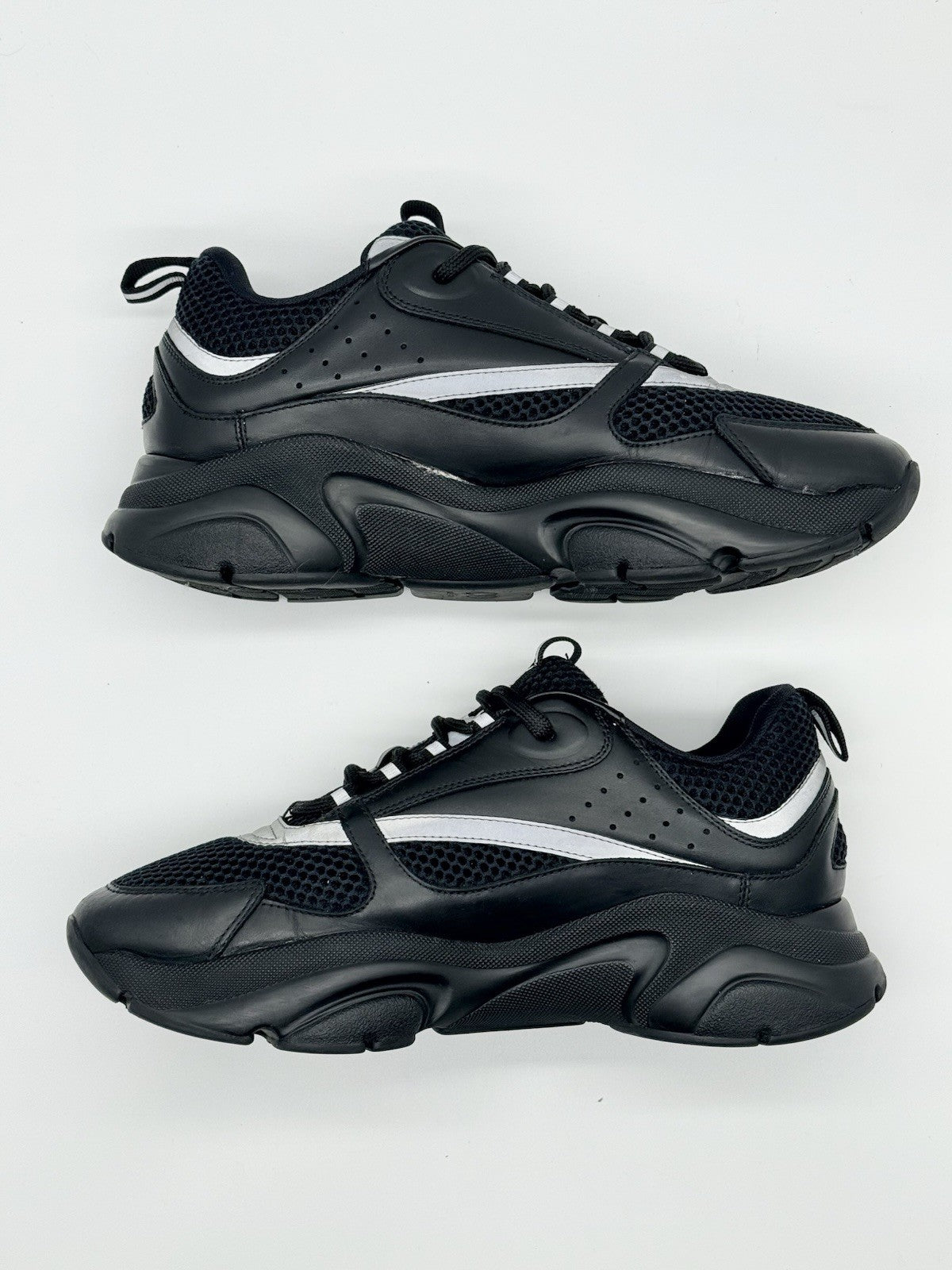 Size 8 - Dior B22 Black Reflective