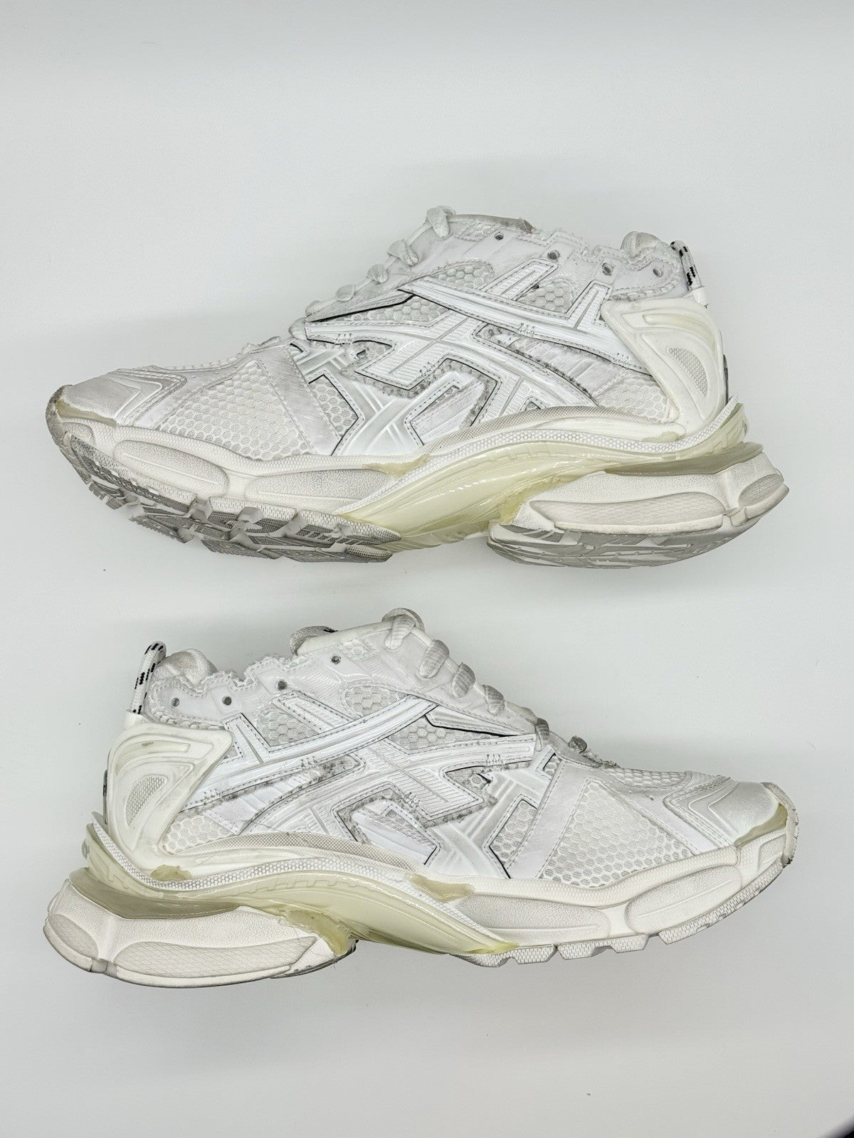 BRAND NEW Size 11 - Balenciaga Runner Sneaker White