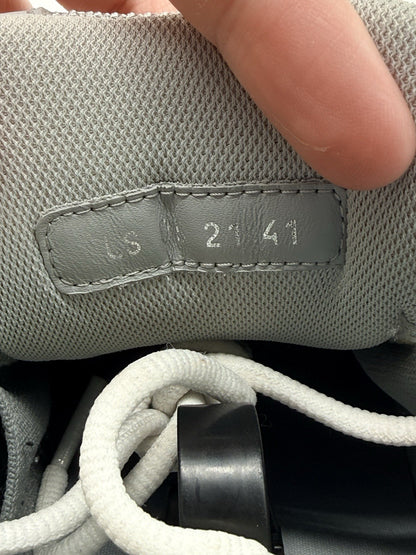 Size 8 - Dior B30 White Grey