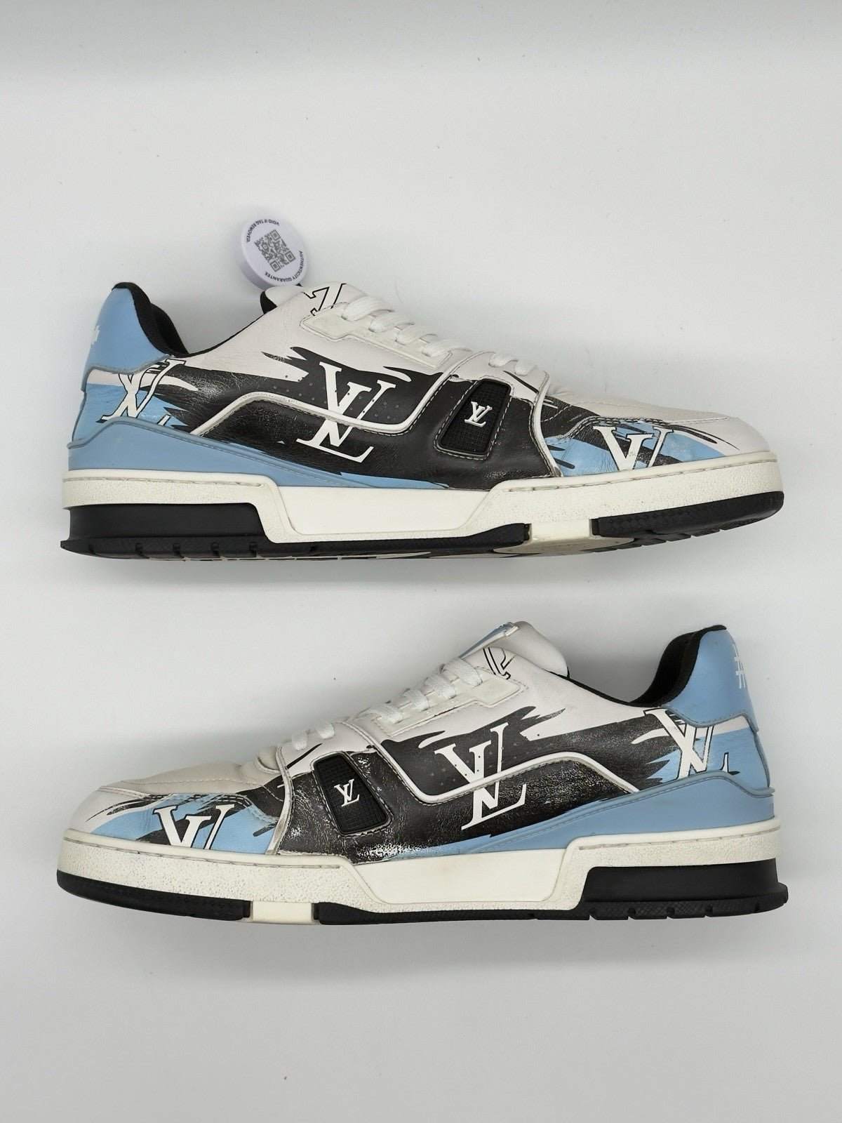 Size 10 - Louis Vuitton Trainer Low White Blue Black