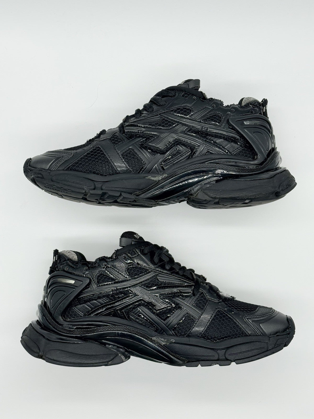 Size 8 - Balenciaga Runner Sneaker Black