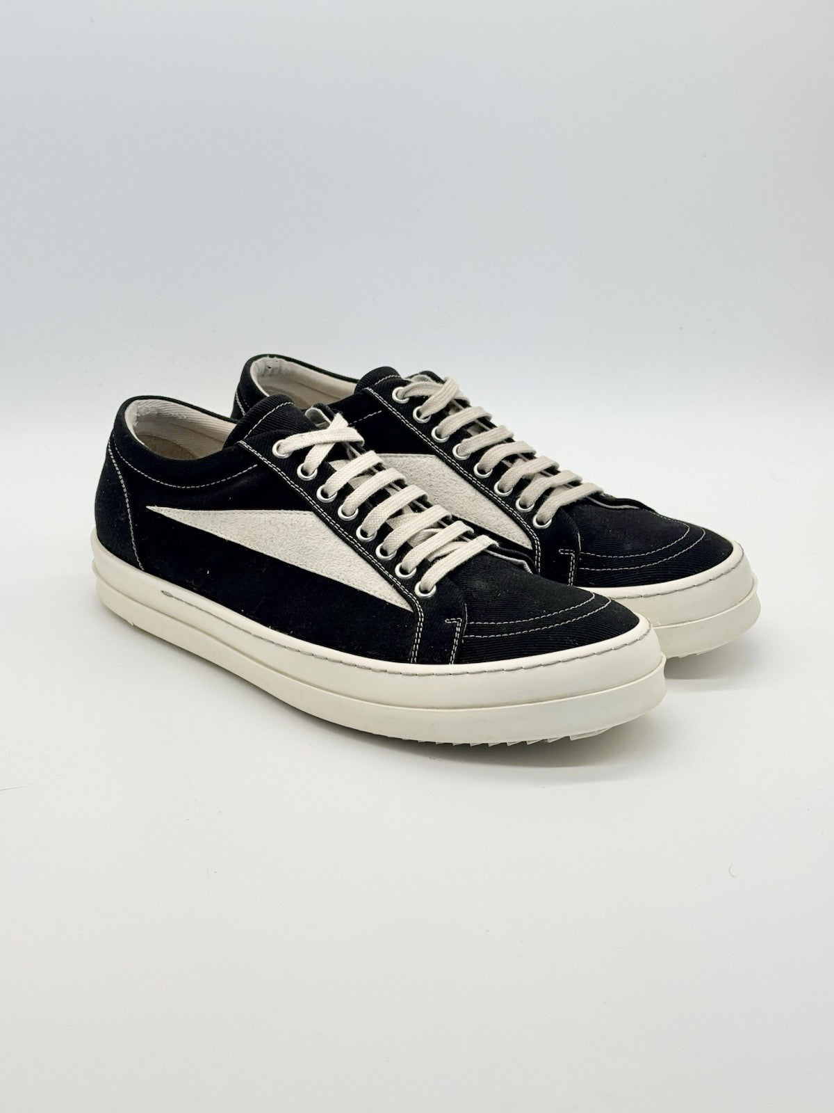 Size 10 - Rick Owens DRKSHDW Vintage Low Black Milk