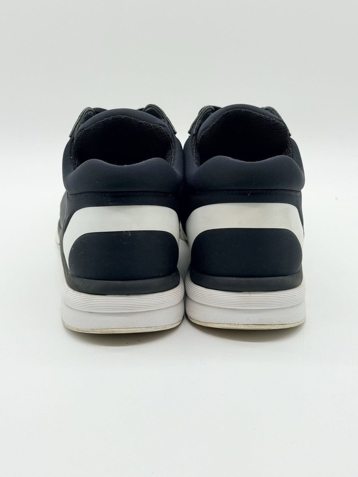 Size 10 - CHANEL CC Logo Low Black Green