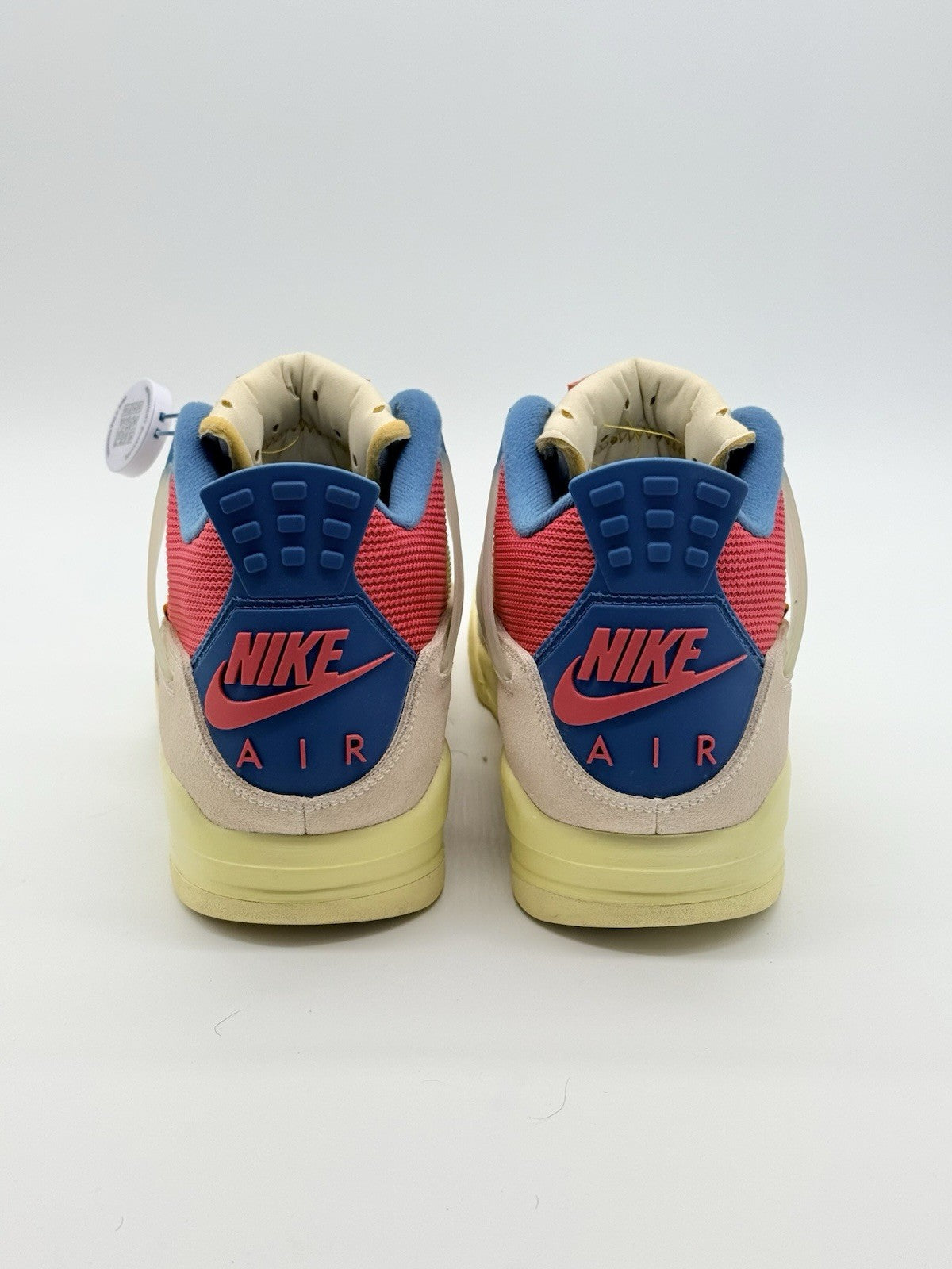 Size 10.5 - Jordan 4 Retro x Union LA Mid Guava Ice