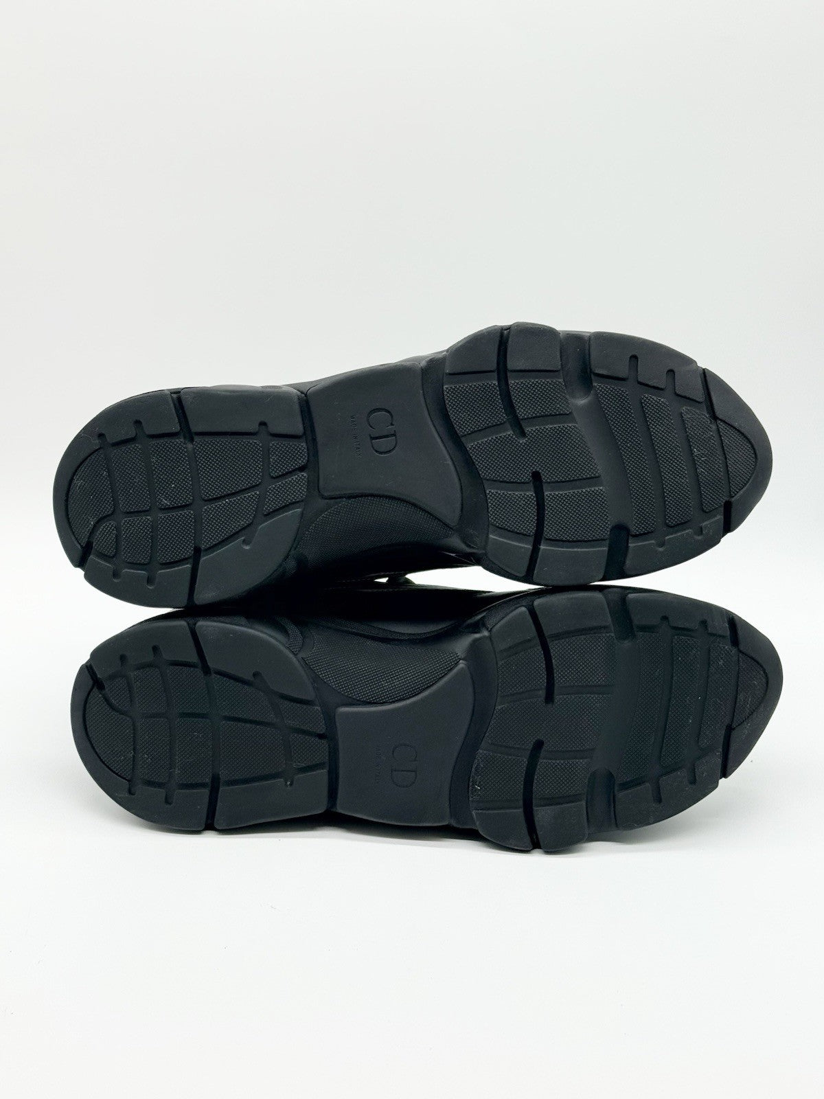 Size 13 - Dior B22 Black Reflective