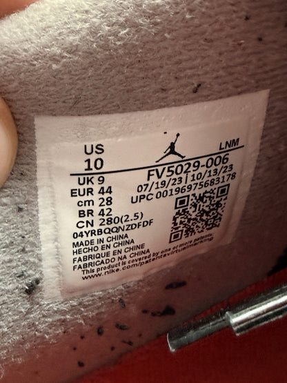 Size 10 - Air Jordan 4 Retro Bred Reimagined