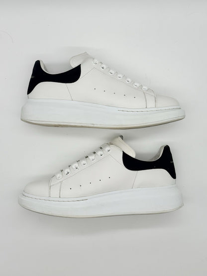 Size 8 - Alexander McQueen White And Black