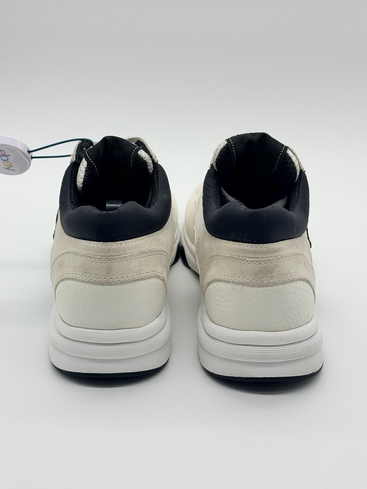 Size 8 - Chanel CC Logo Sneaker White Black