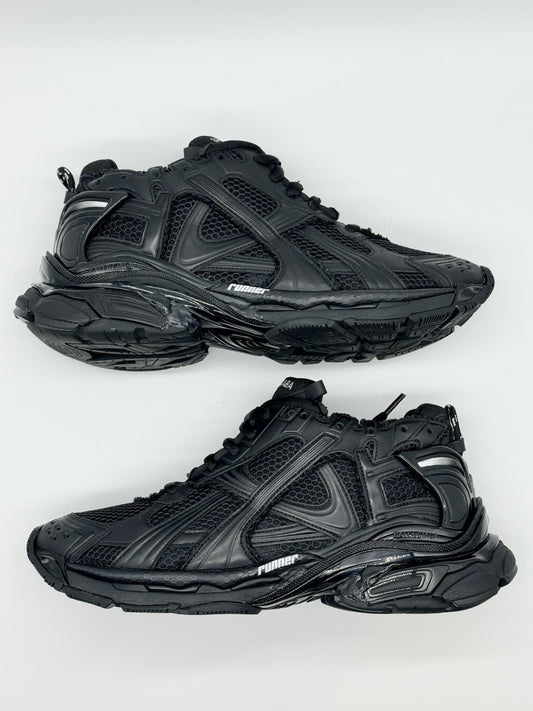 WORN TWICE - Size 11 Balenciaga Runner Sneaker Black Matte