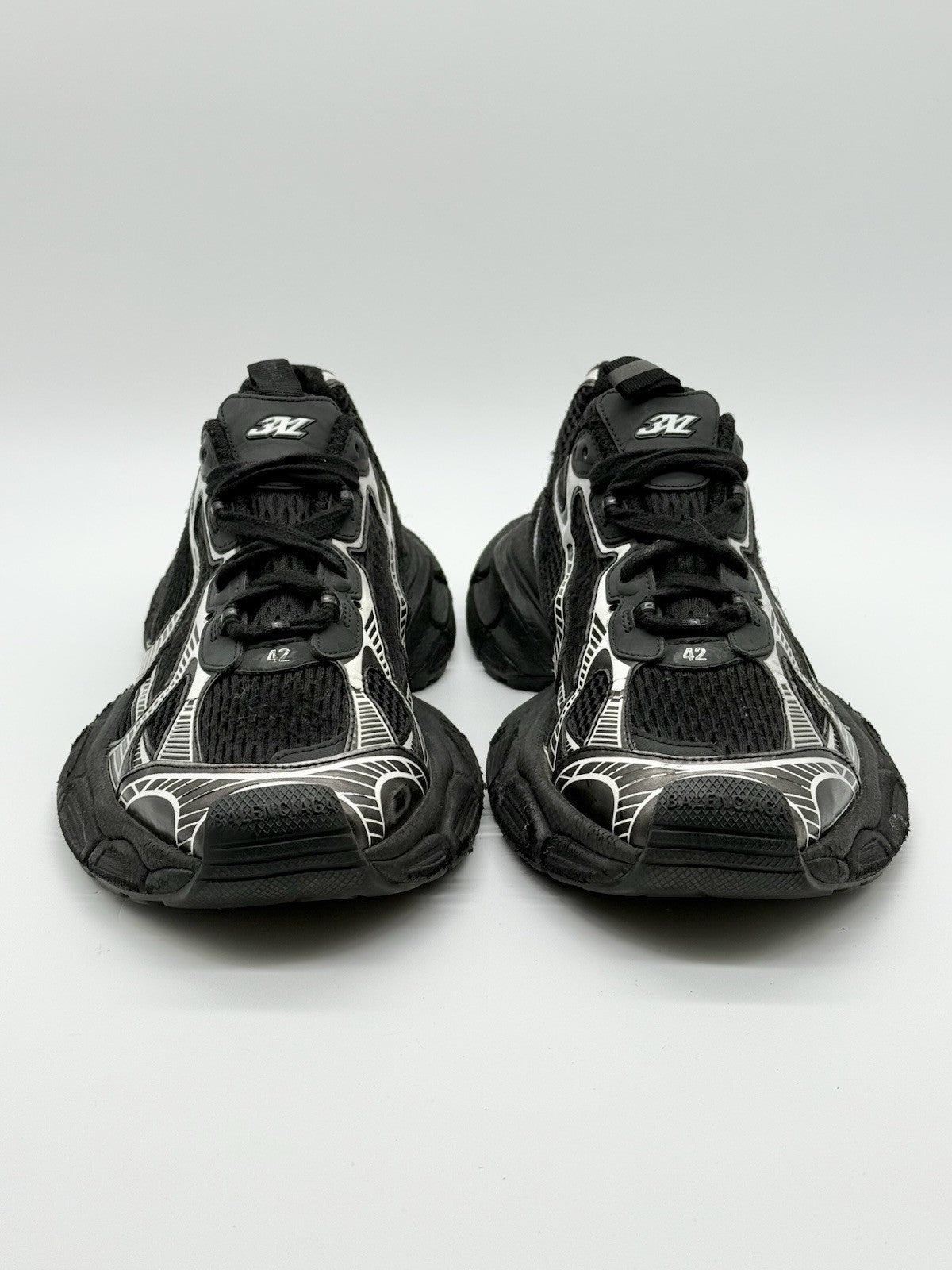 Size 9 - Balenciaga 3XL Sneaker Worn-Out - Black