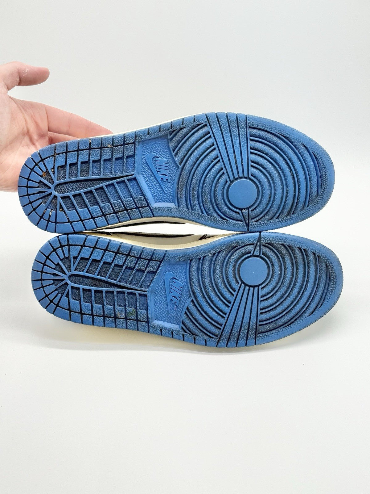 Size 9.5 - Jordan 1 Retro x Fragment Design x Travis Scott Low Blue