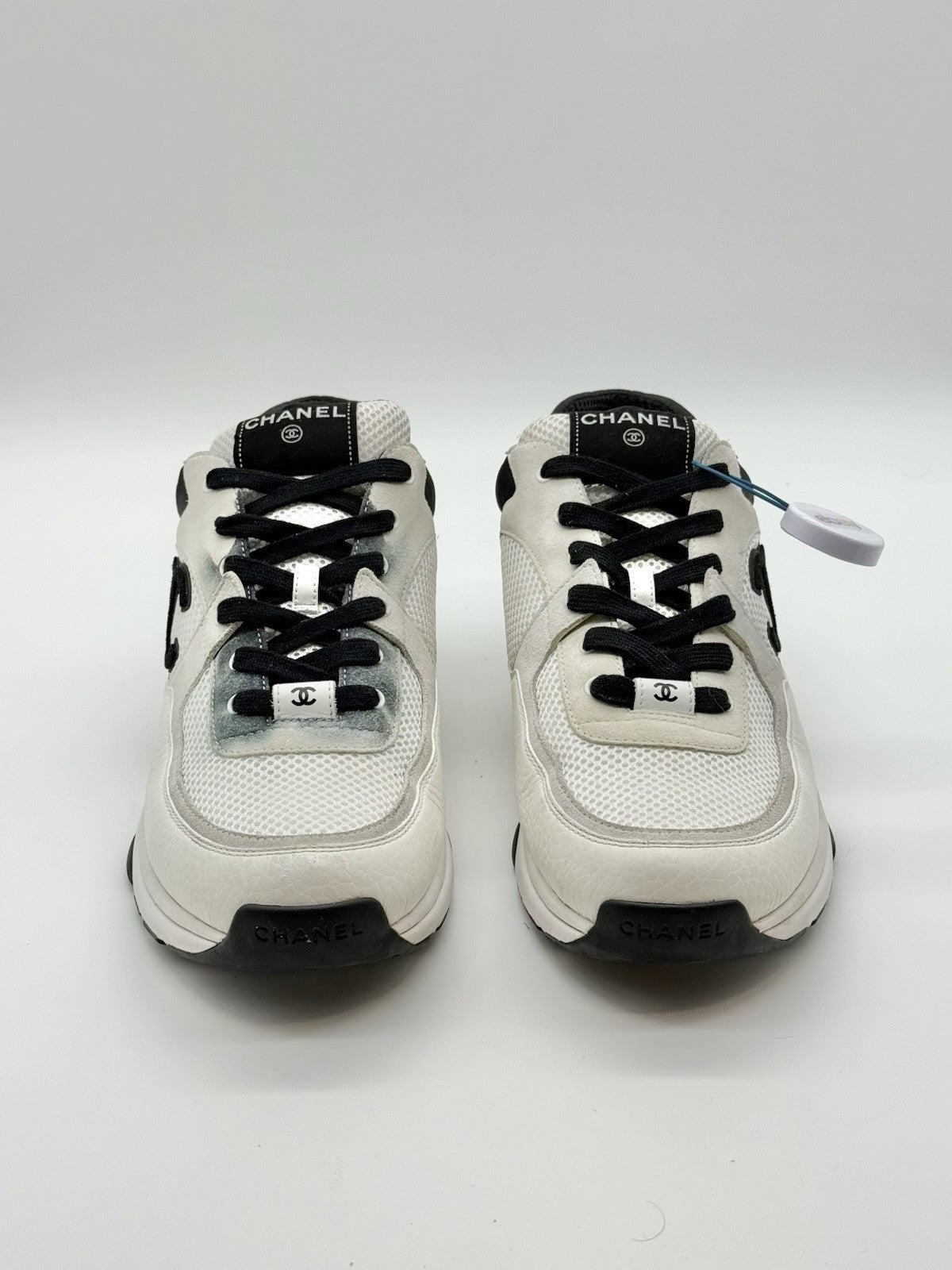 Size 11 - Chanel Sneaker CC Logo White Black