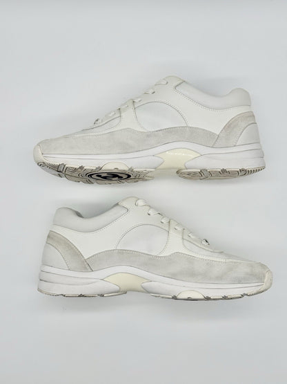 Size 9 - Chanel CC Logo Sneaker White