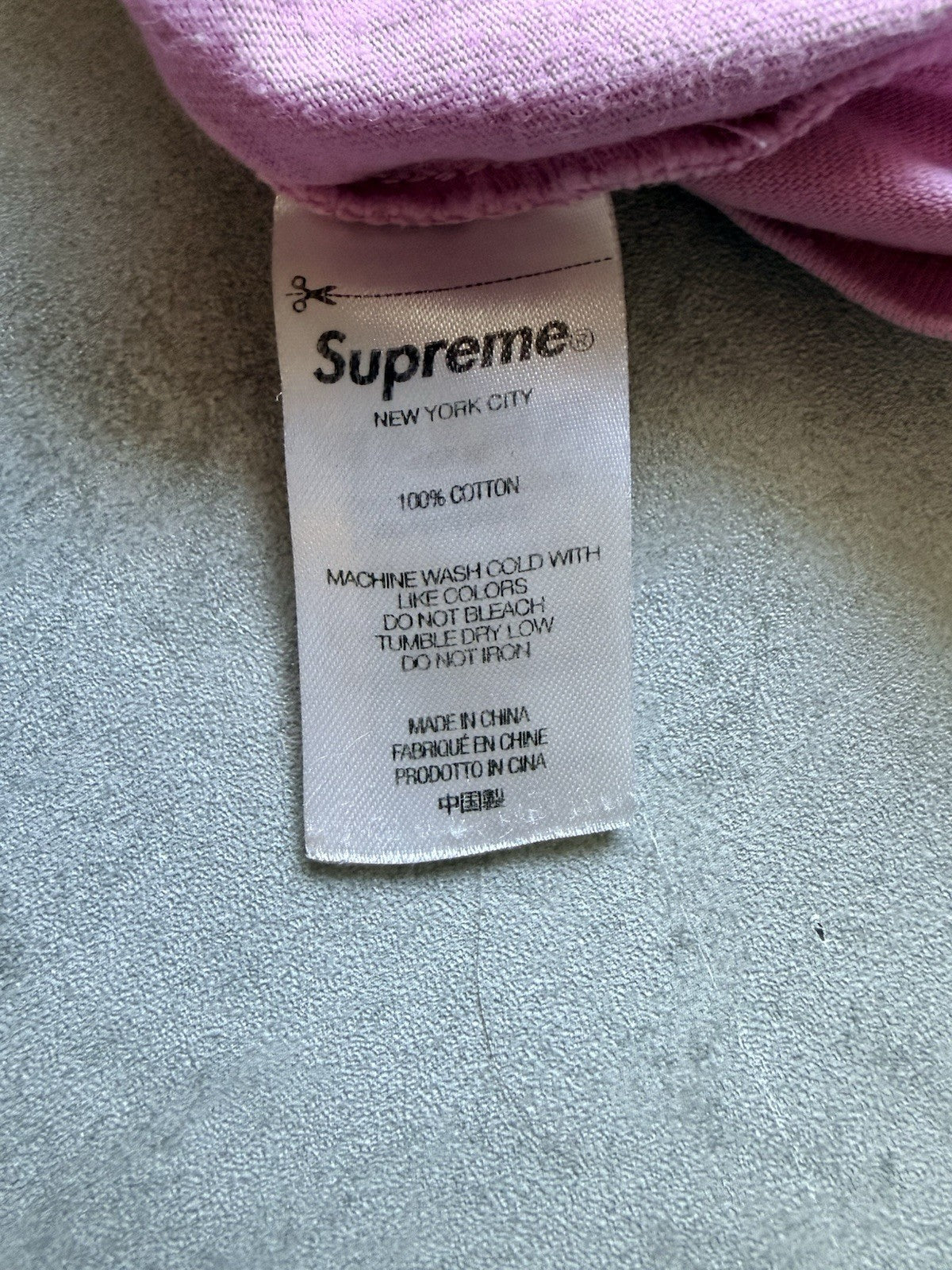 Supreme Pink New York Yankees Shirt Size Medium 