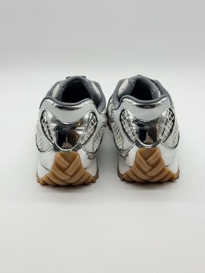 WORN ONCE Size 10 - Bottega Veneta Orbit Sneakers Silver/White