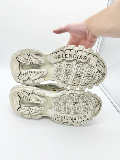 WORN ONCE Balenciaga Track.2 Sneaker White