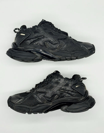 Size 9 - Balenciaga Runner Sneaker Black
