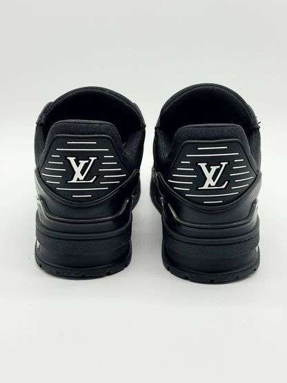 Size 8 - Louis Vuitton Trainer Black