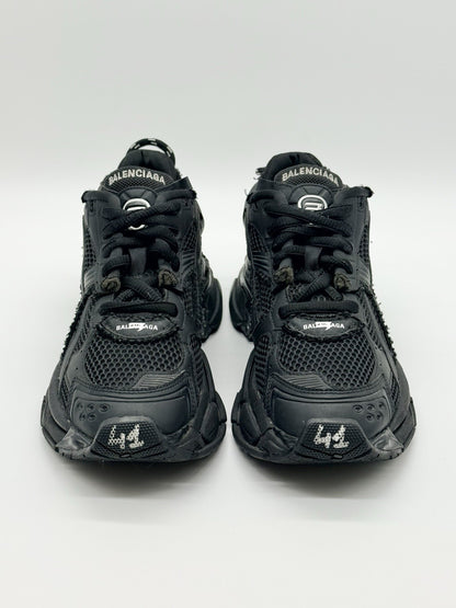 Size 8 - Balenciaga Runner Sneaker Black Matte