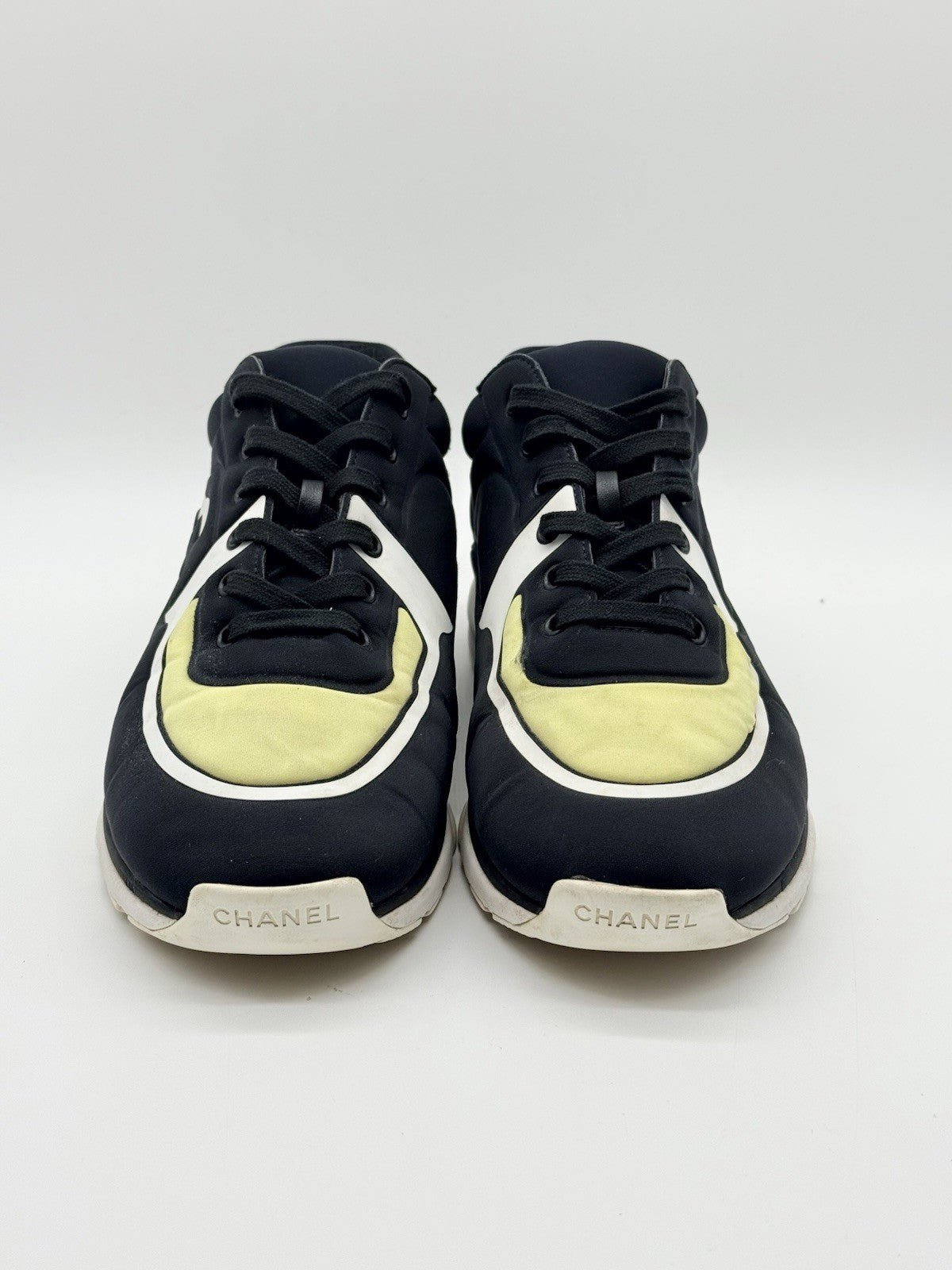 Size 10 - CHANEL CC Logo Low Black Green
