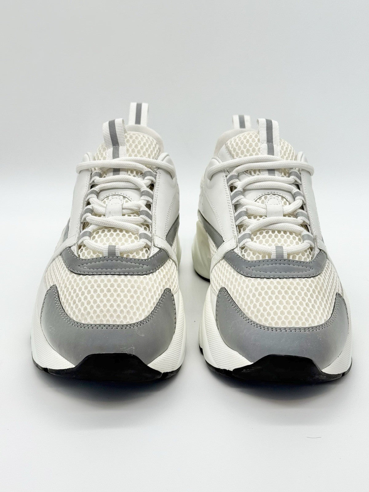 Size 9 - Dior B22 White