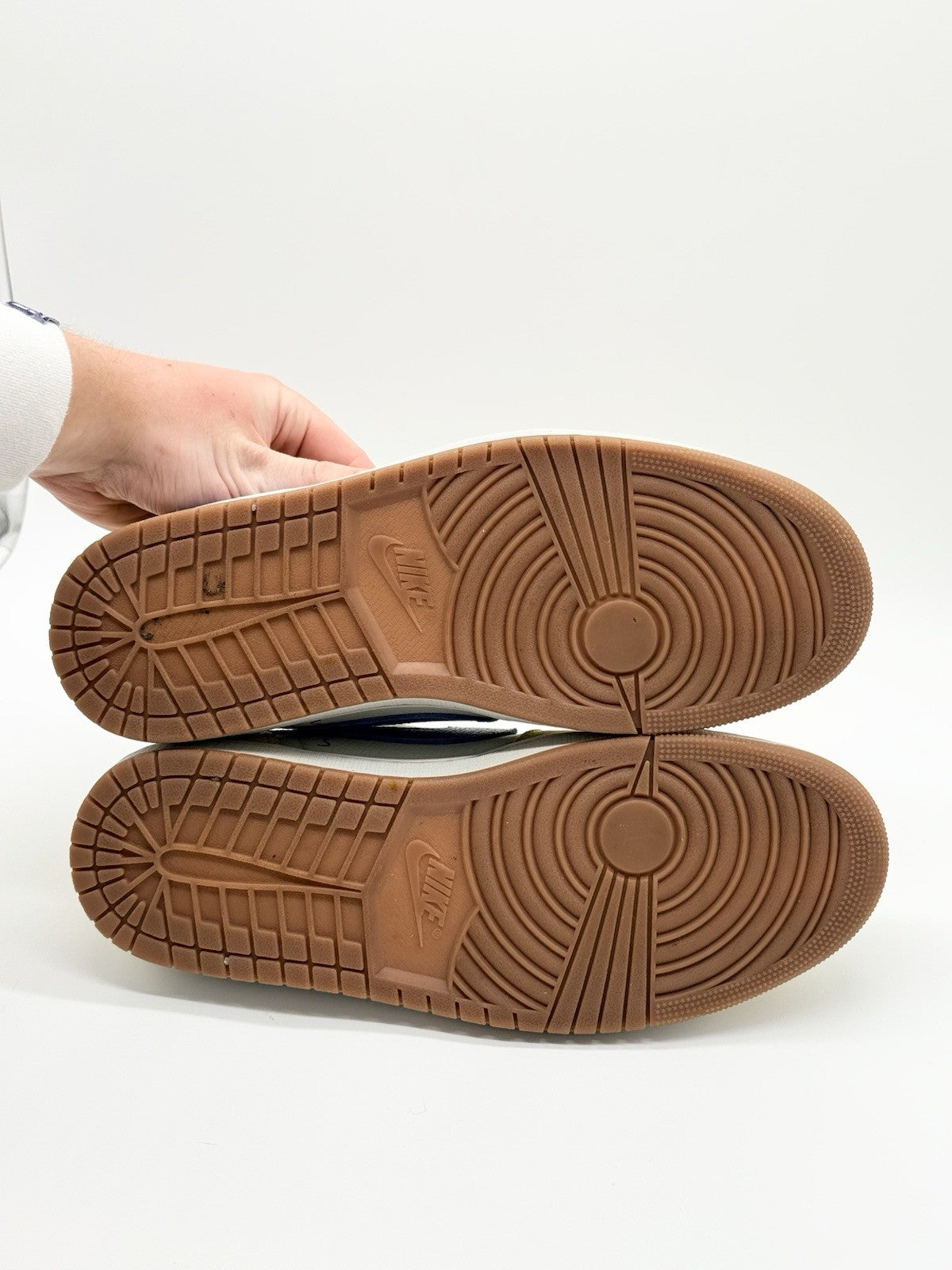 Size 11m/12.5w - Travis Scott x Air Jordan 1 Retro OG SP Low Canary