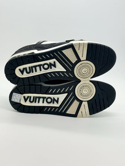 Size 9.5 - Louis Vuitton Trainer Low Black