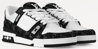 Size 9.5 - Louis Vuitton Trainer Low Black